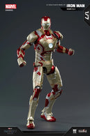 Action Figure Iron Man