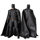 Action Figure  Batman Bruce Wayne Mafex 056